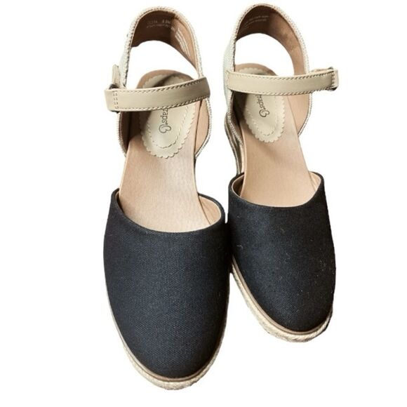 Baretraps Wm’s Sz 9.5 Black Ocean Closed Ankle Strap Toe Canvas Wedge Sandals - Picture 3 of 9